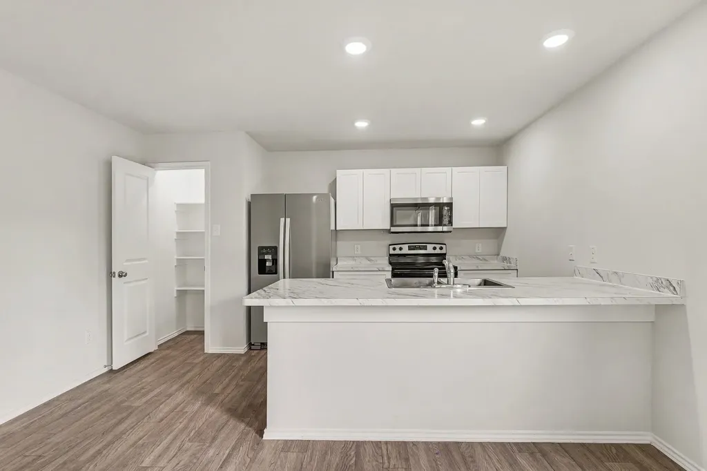 123 Cooper Drive Cleburne TX 76031