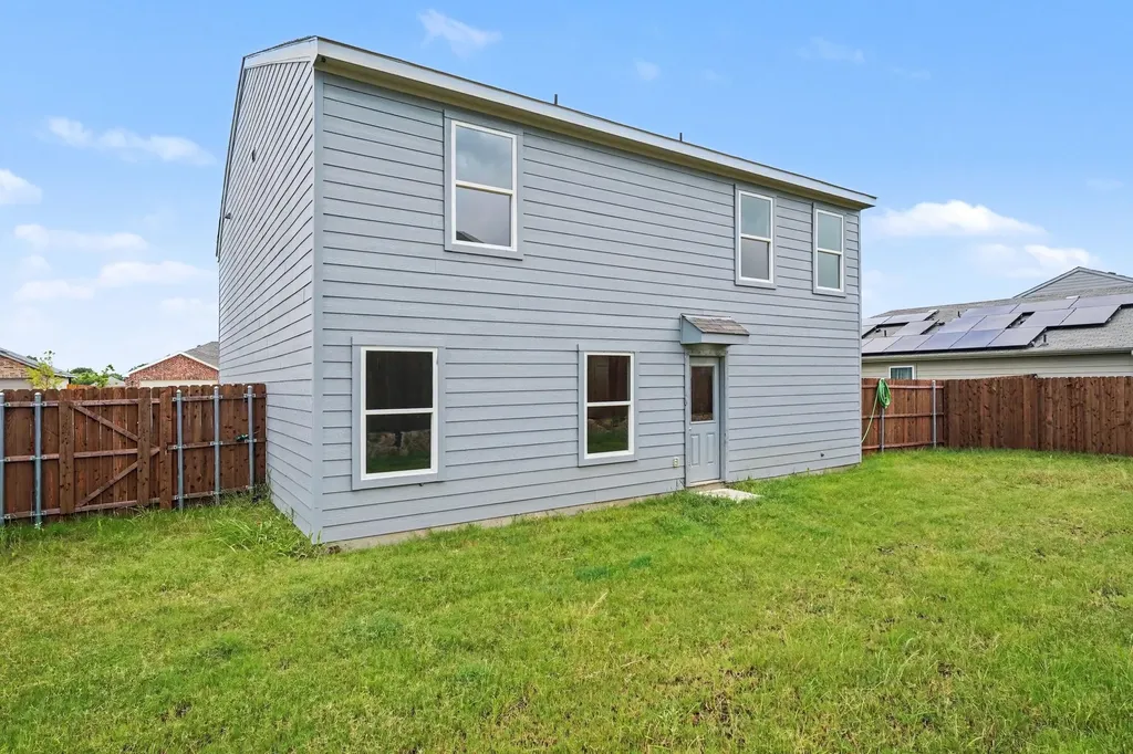 123 Cooper Drive Cleburne TX 76031