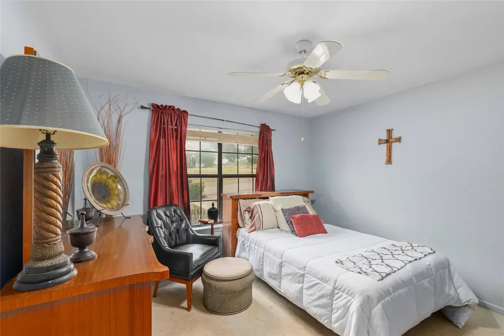 908 W 2nd Street Coleman TX 76834