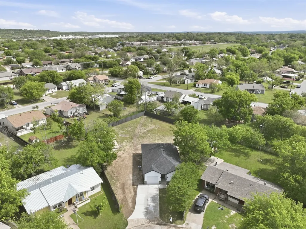 1613 SE Park Road Mineral Wells TX 76067