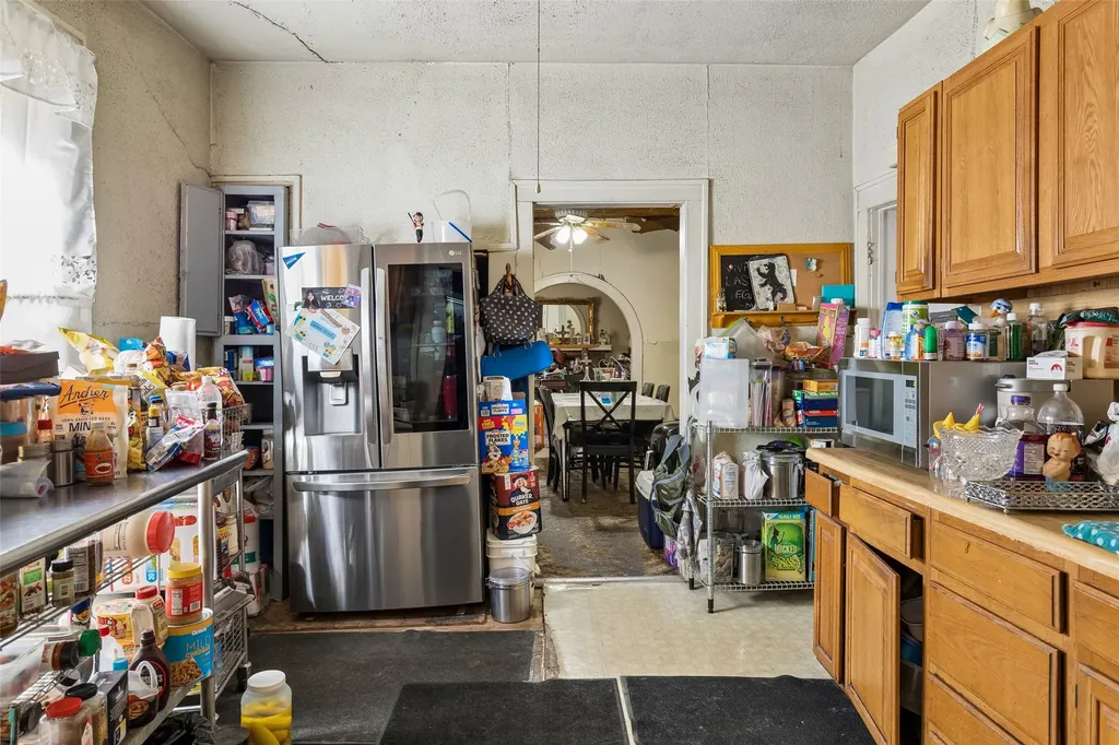 5938 Llano Avenue Dallas TX 75206