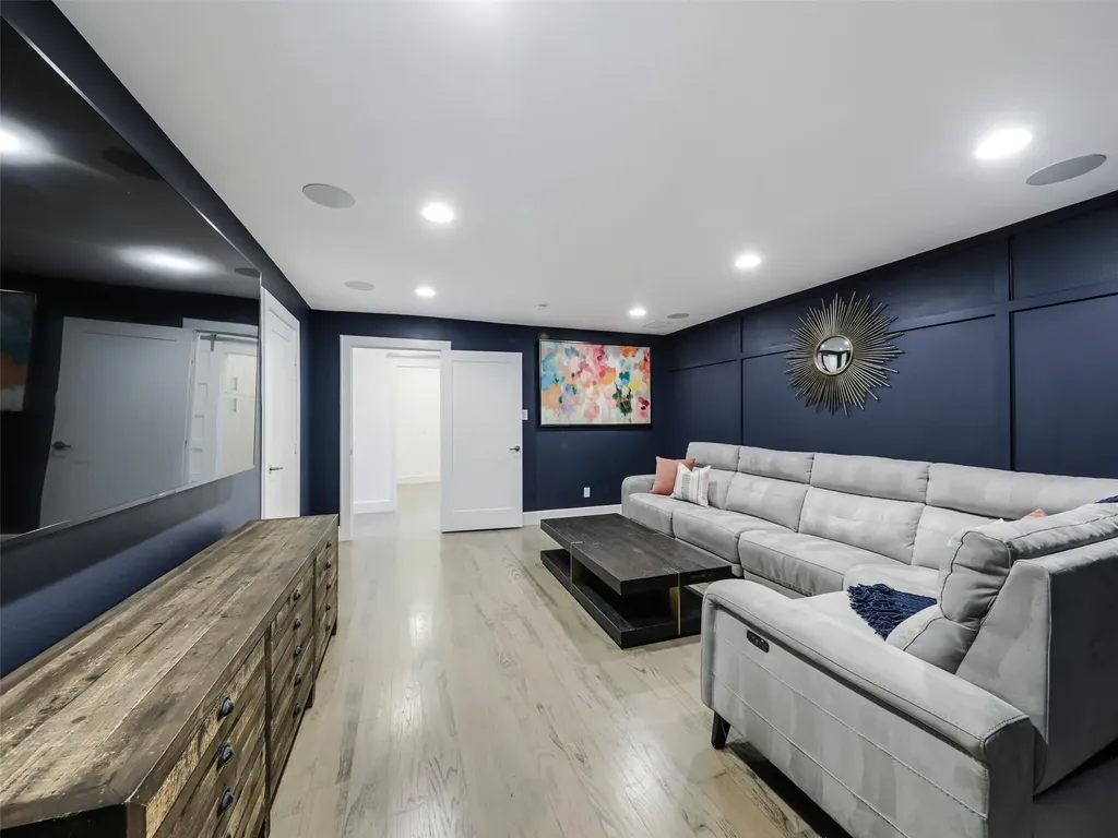 4139 Allencrest Lane Dallas TX 75244
