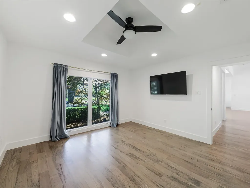4139 Allencrest Lane Dallas TX 75244