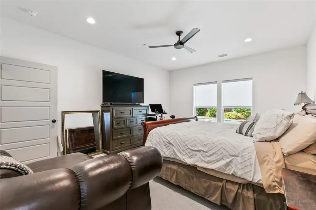 809 Meadow Bend Loop S Grapevine TX 76051