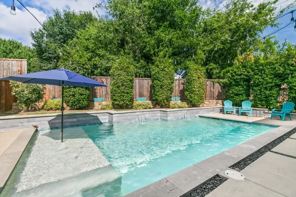 809 Meadow Bend Loop S Grapevine TX 76051