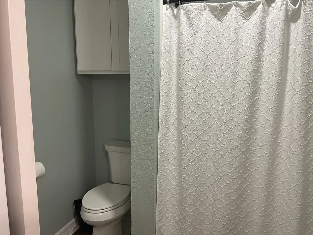 341 Cedarwood Lane Hewitt TX 76643