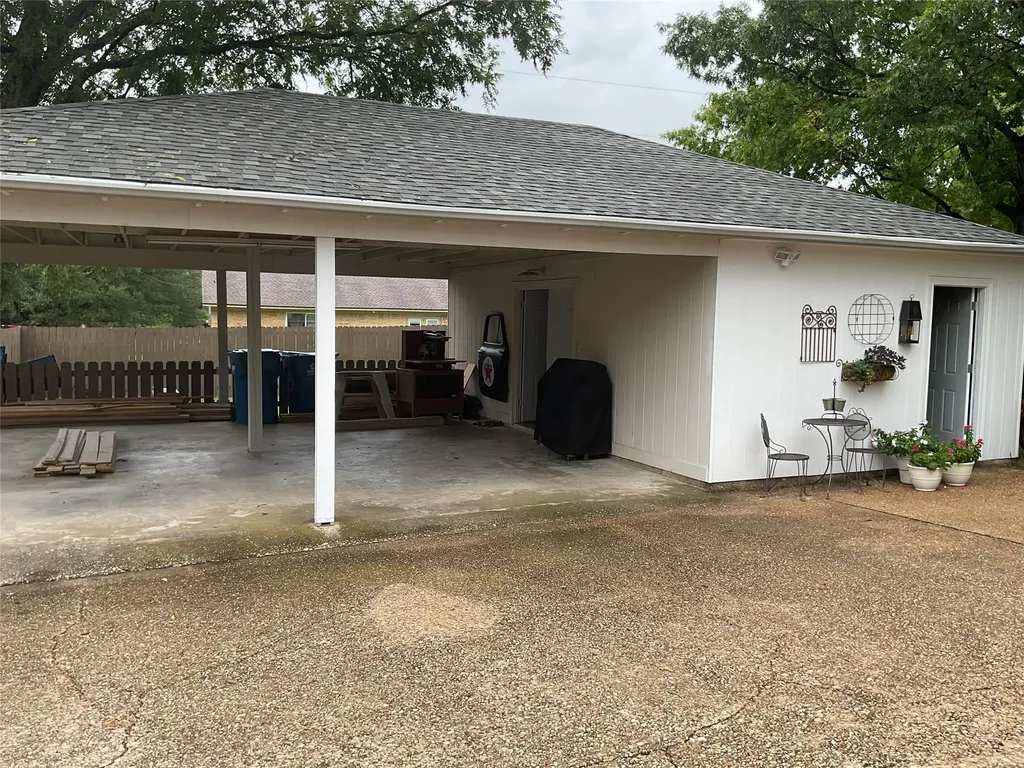 341 Cedarwood Lane Hewitt TX 76643