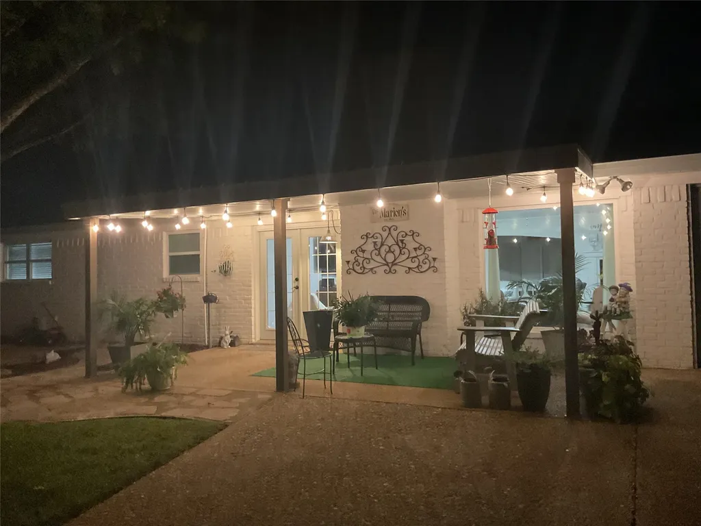 341 Cedarwood Lane Hewitt TX 76643