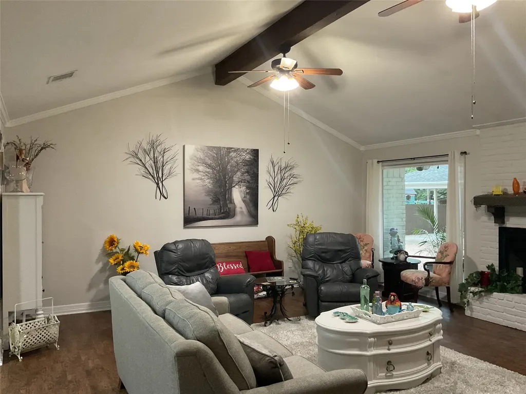 341 Cedarwood Lane Hewitt TX 76643