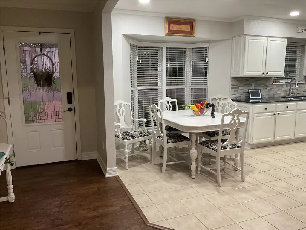 341 Cedarwood Lane Hewitt TX 76643