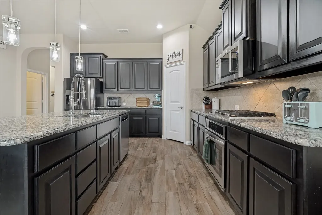 14825 Brettridge Drive Aledo TX 76008