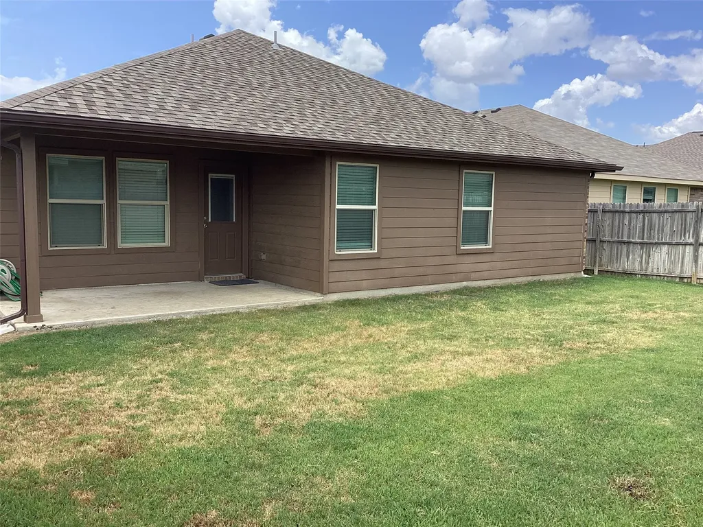 9104 Herringbone Drive Fort Worth TX 76131