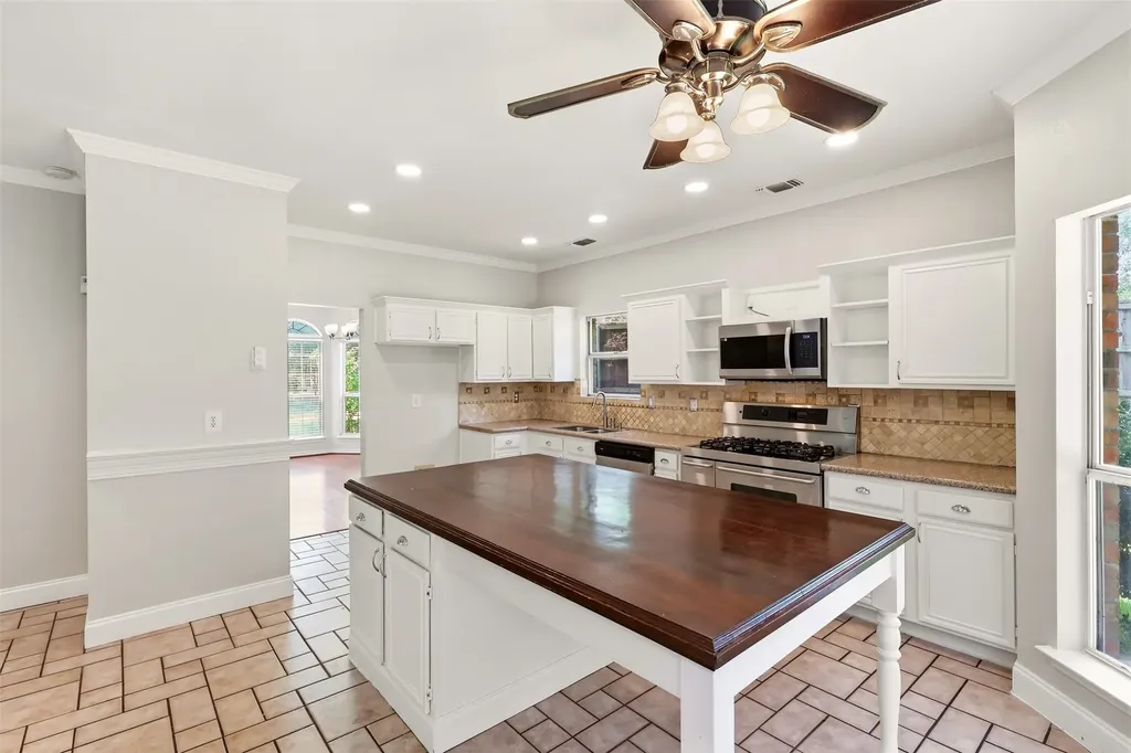 1517 Lodengreen Court Plano TX 75023