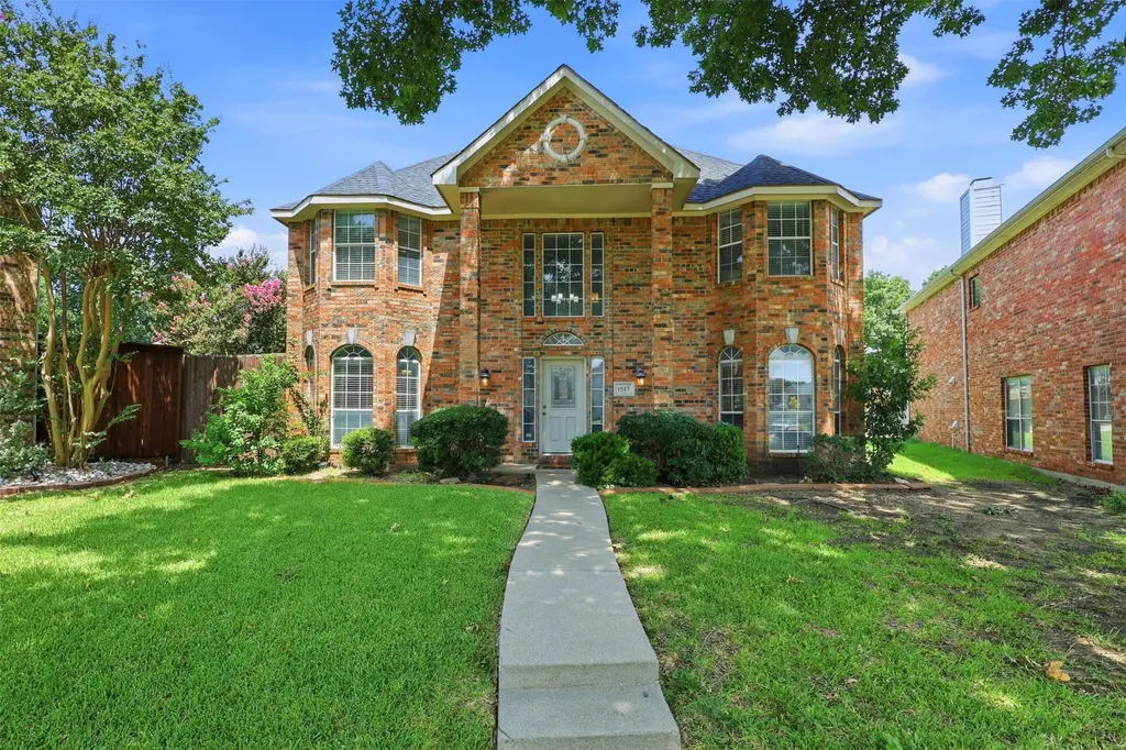 1517 Lodengreen Court Plano TX 75023