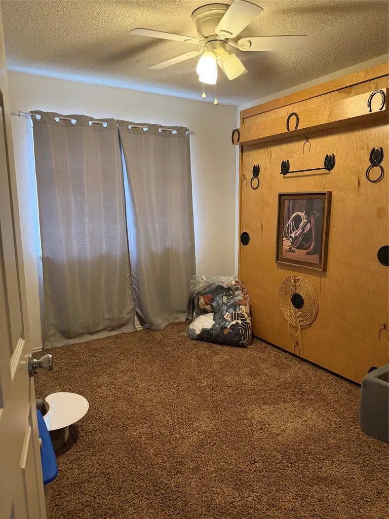 1137 Robin Circle Midlothian TX 76065