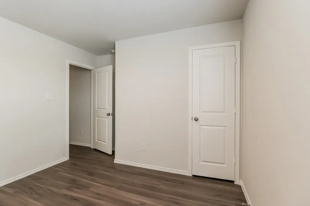 506 Sussex Place Everman TX 76140