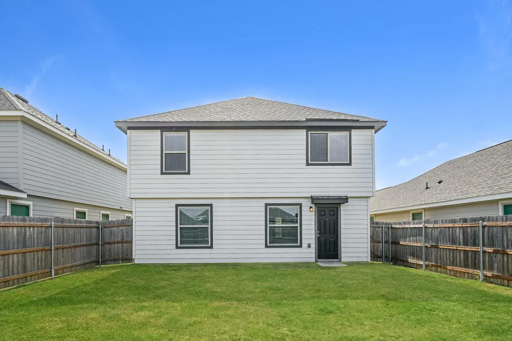 506 Sussex Place Everman TX 76140