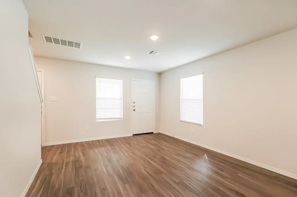506 Sussex Place Everman TX 76140