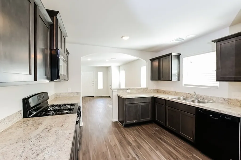 435 Thompson Place Everman TX 76140