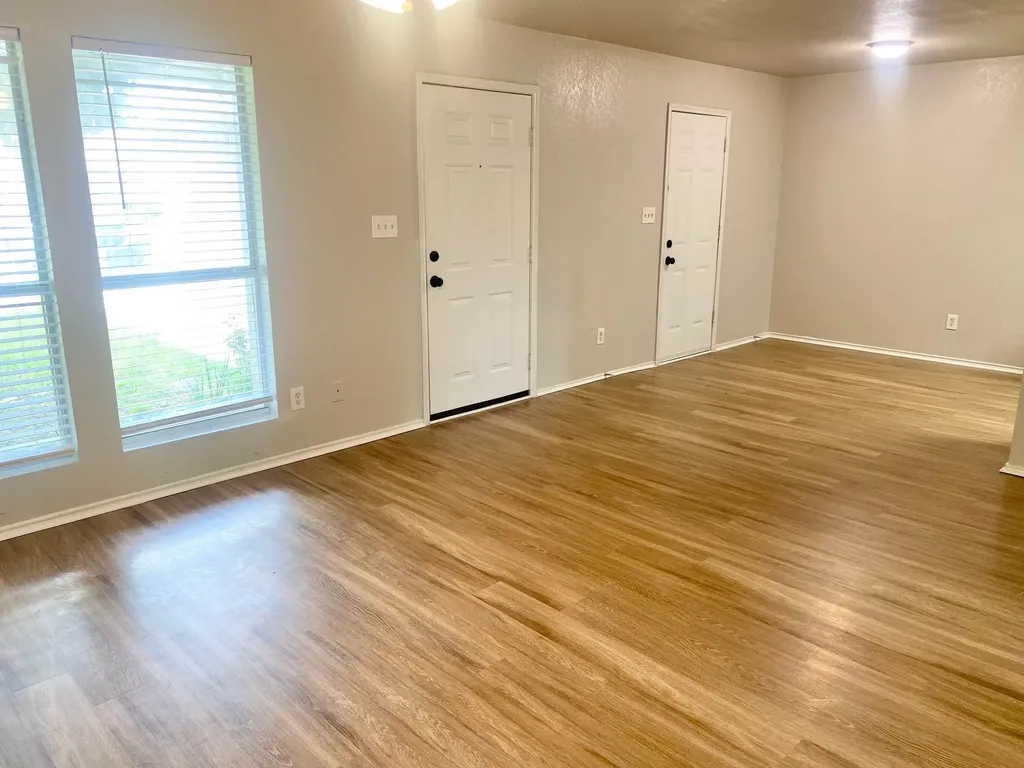 301 Schumacher Drive Burleson TX 76028