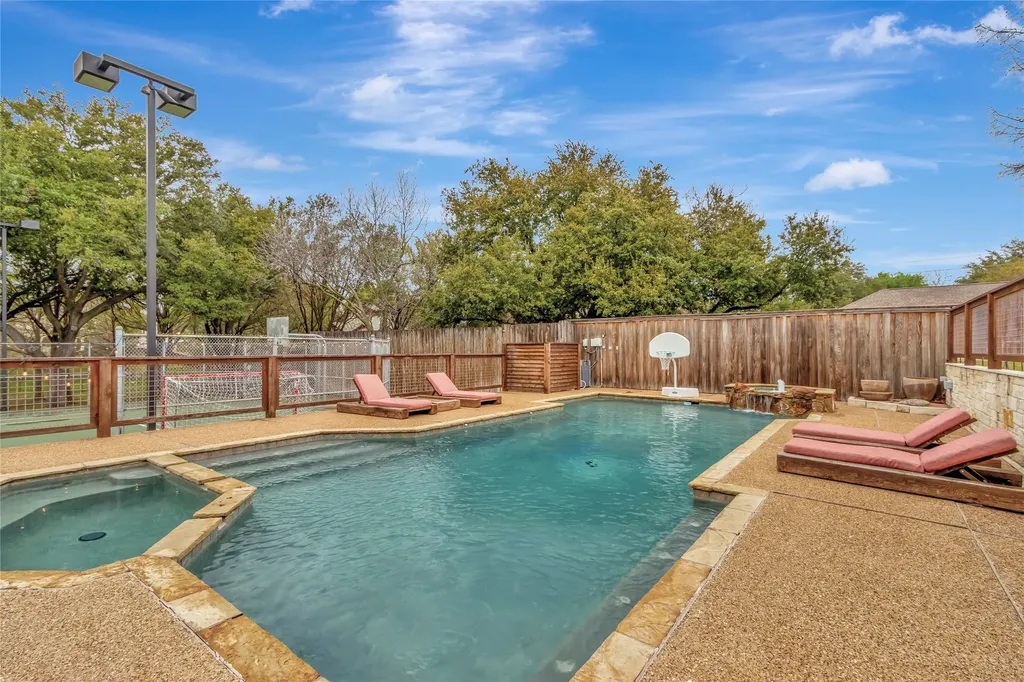 513 Rolling Hills Road Coppell TX 75019