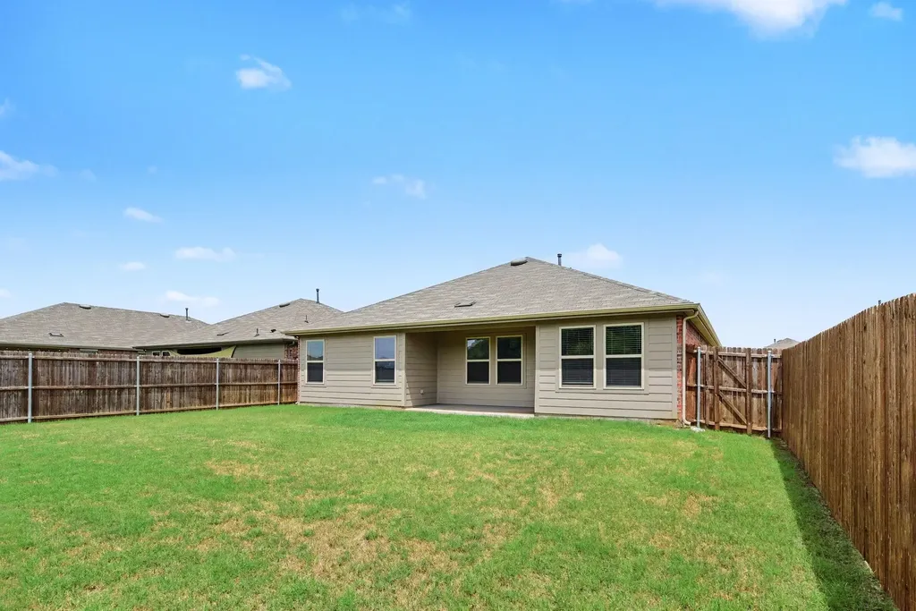 217 Red Stream Way Caddo Mills TX 75135