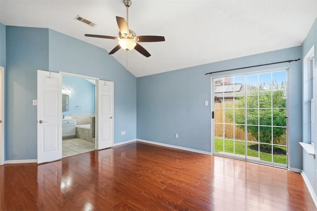 313 Pecos Trail Irving TX 75063