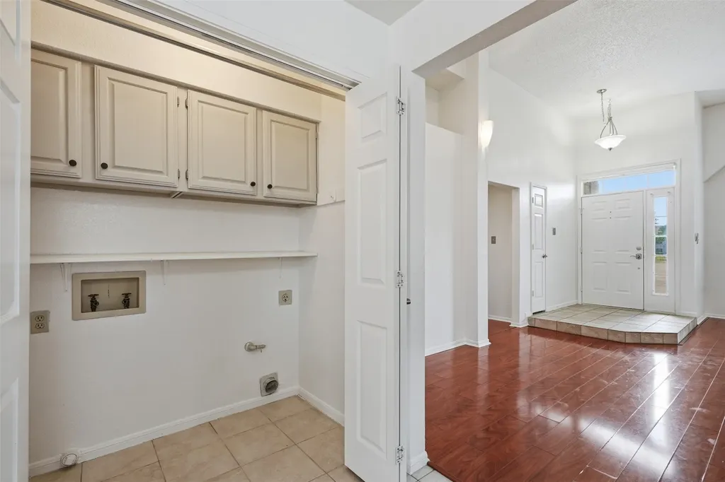 313 Pecos Trail Irving TX 75063