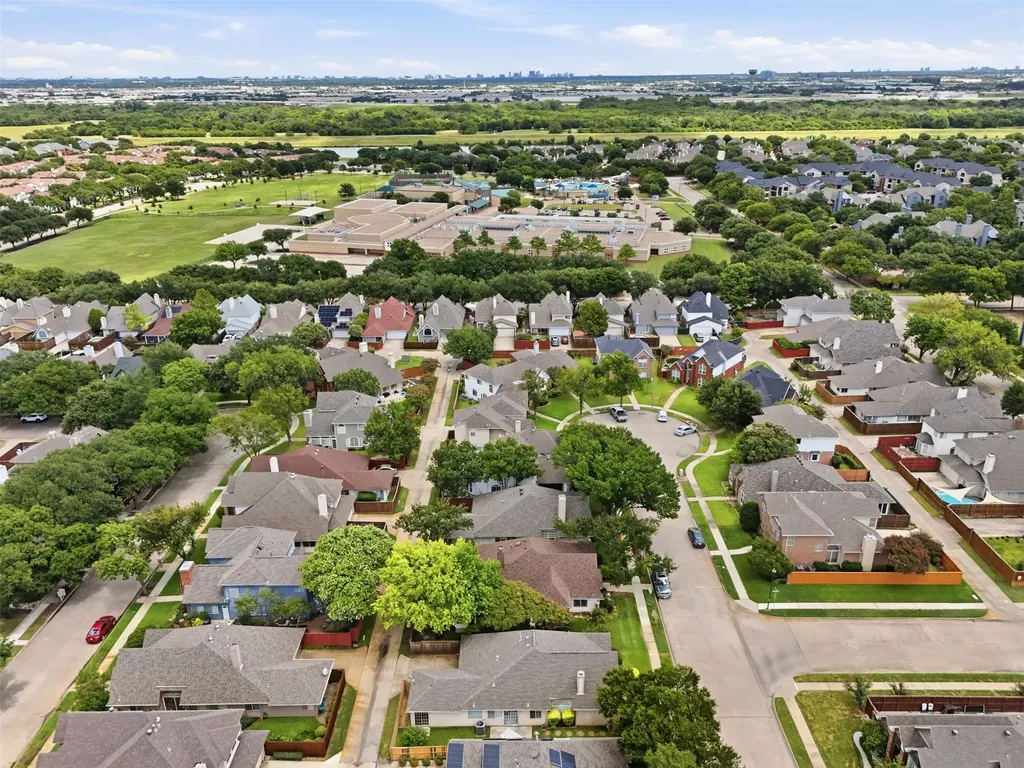 313 Pecos Trail Irving TX 75063