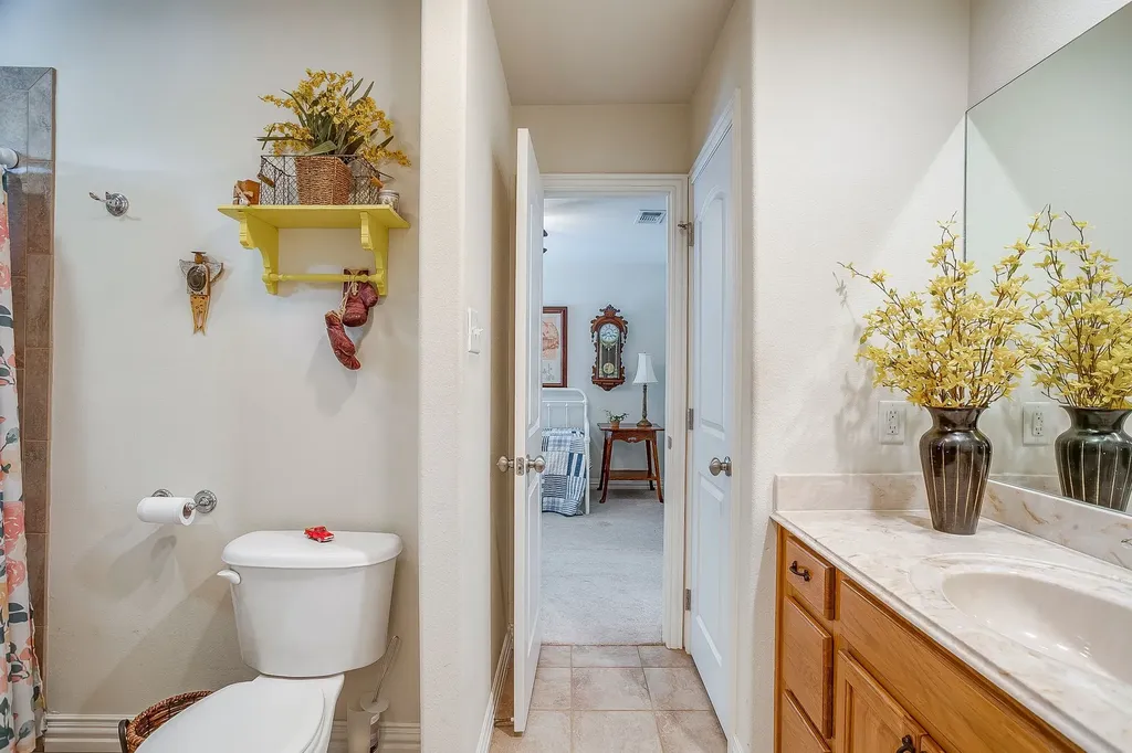 2224 Cobblestone Court Granbury TX 76049
