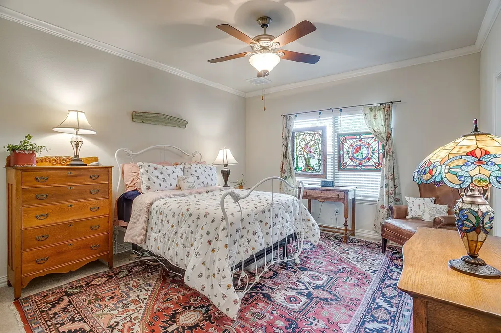 2224 Cobblestone Court Granbury TX 76049