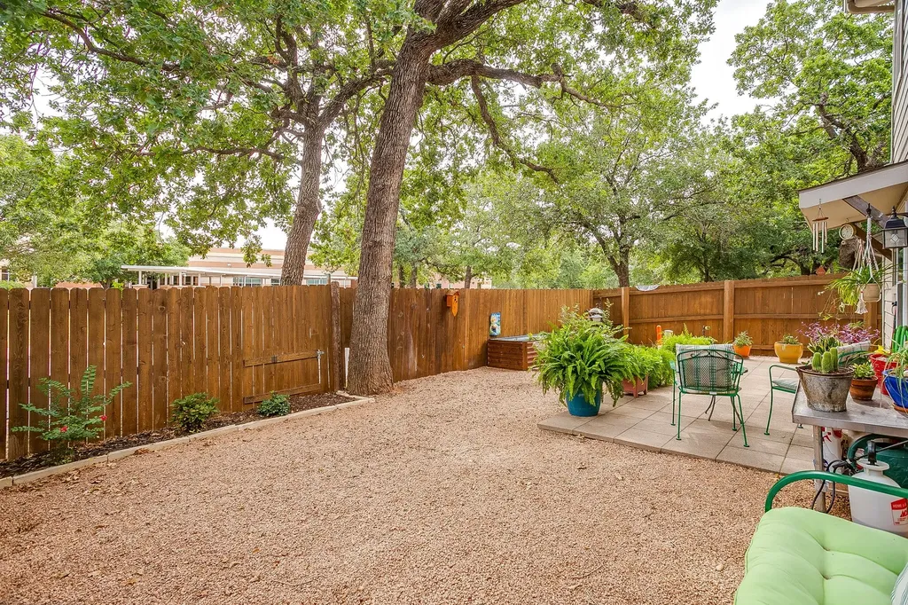 2224 Cobblestone Court Granbury TX 76049