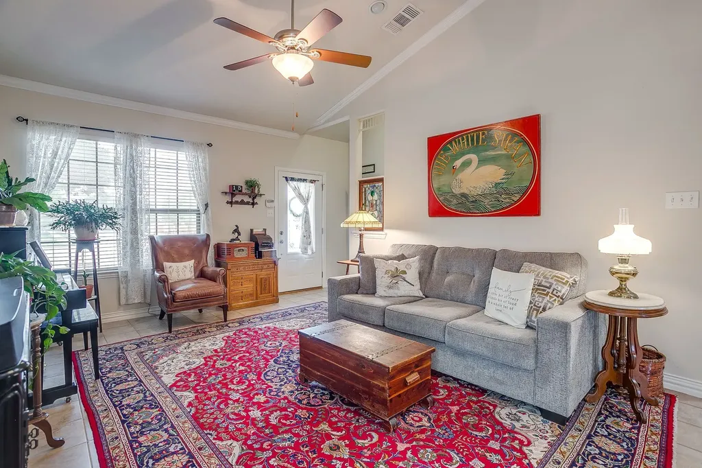2224 Cobblestone Court Granbury TX 76049