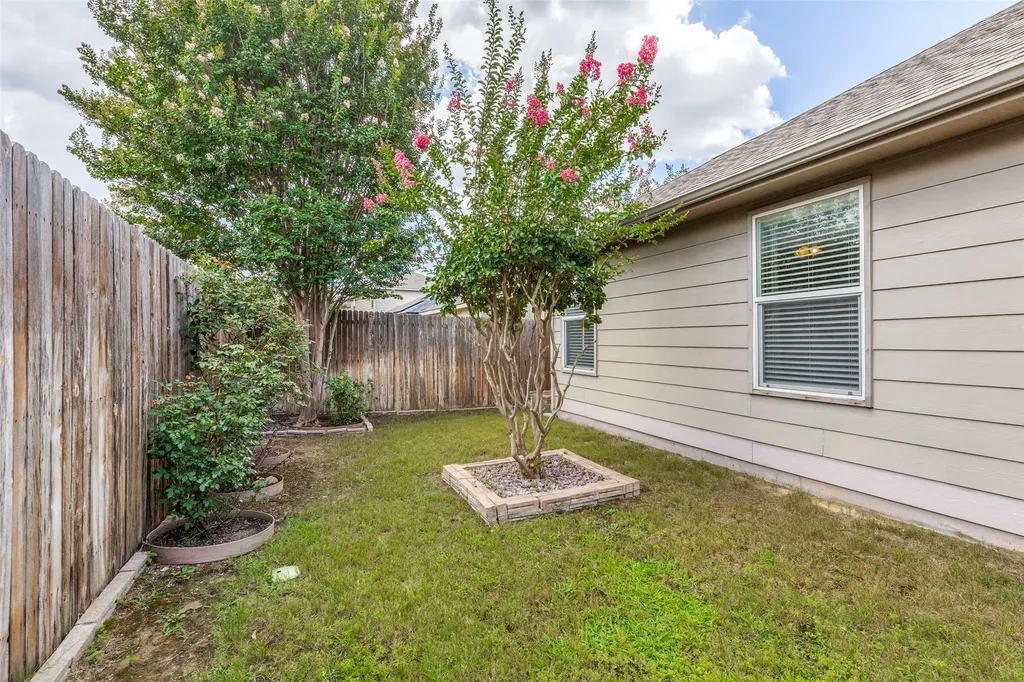 317 Amethyst Drive Fort Worth TX 76131