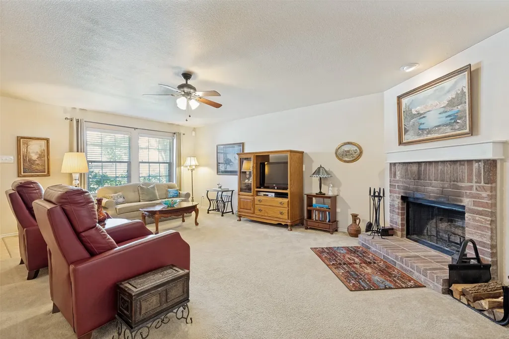 317 Amethyst Drive Fort Worth TX 76131