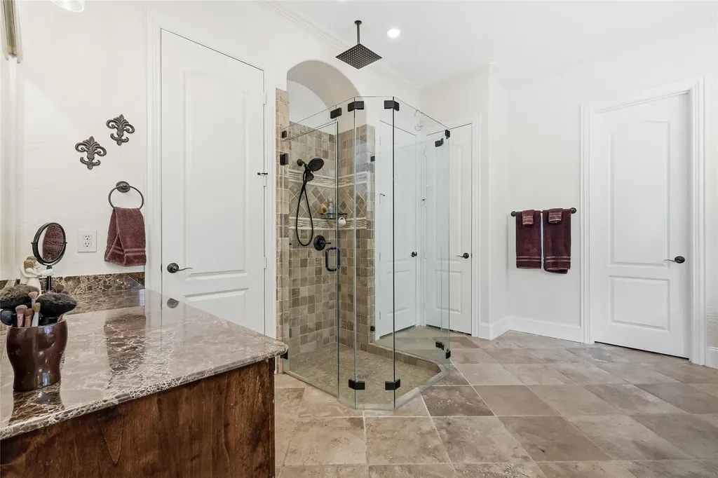 9031 Cedar Ridge Lantana TX 76226