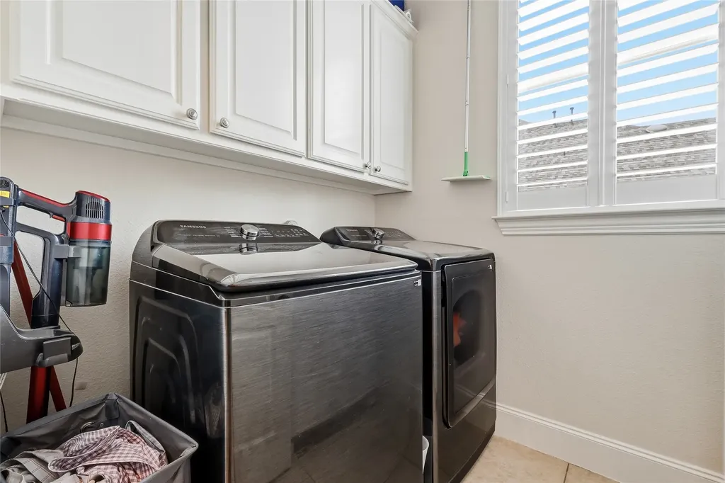 9031 Cedar Ridge Lantana TX 76226