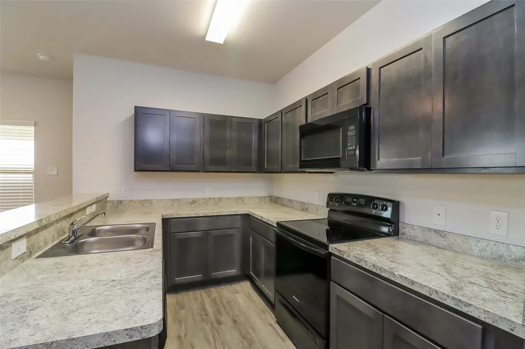 8229 Camellia Tree Court Fort Worth TX 76123