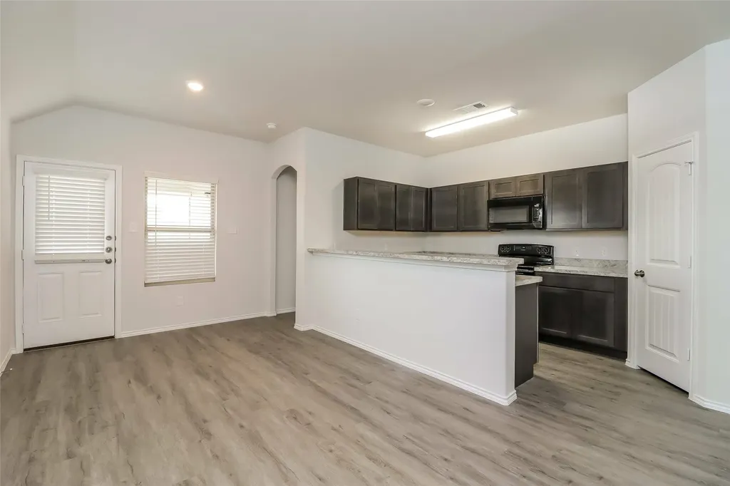 8229 Camellia Tree Court Fort Worth TX 76123