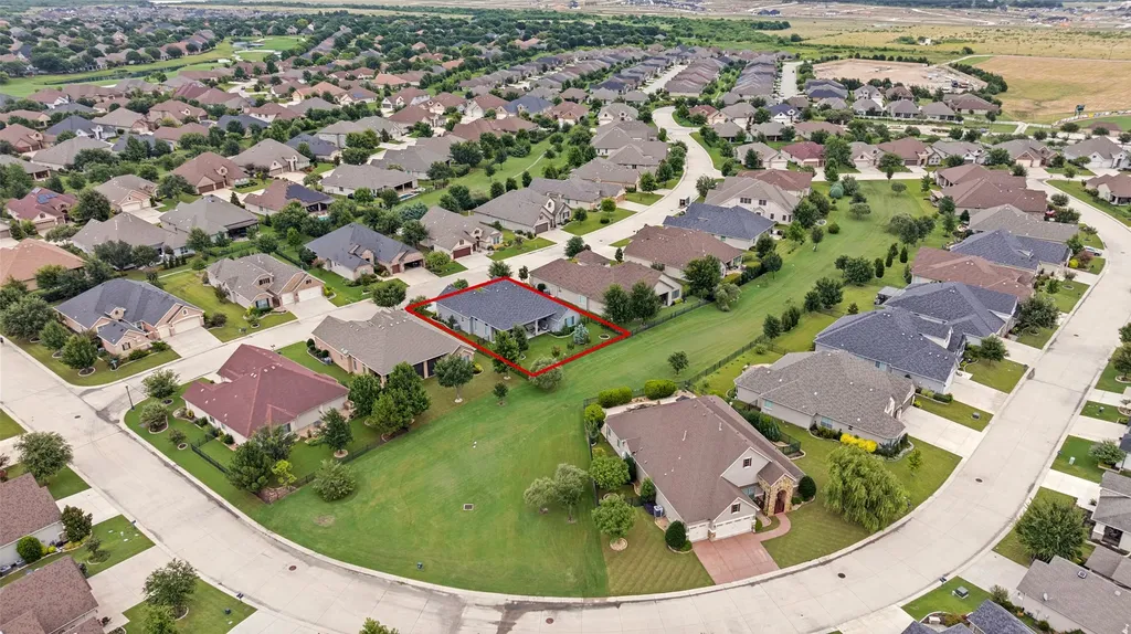9821 Ironwood Drive Denton TX 76207