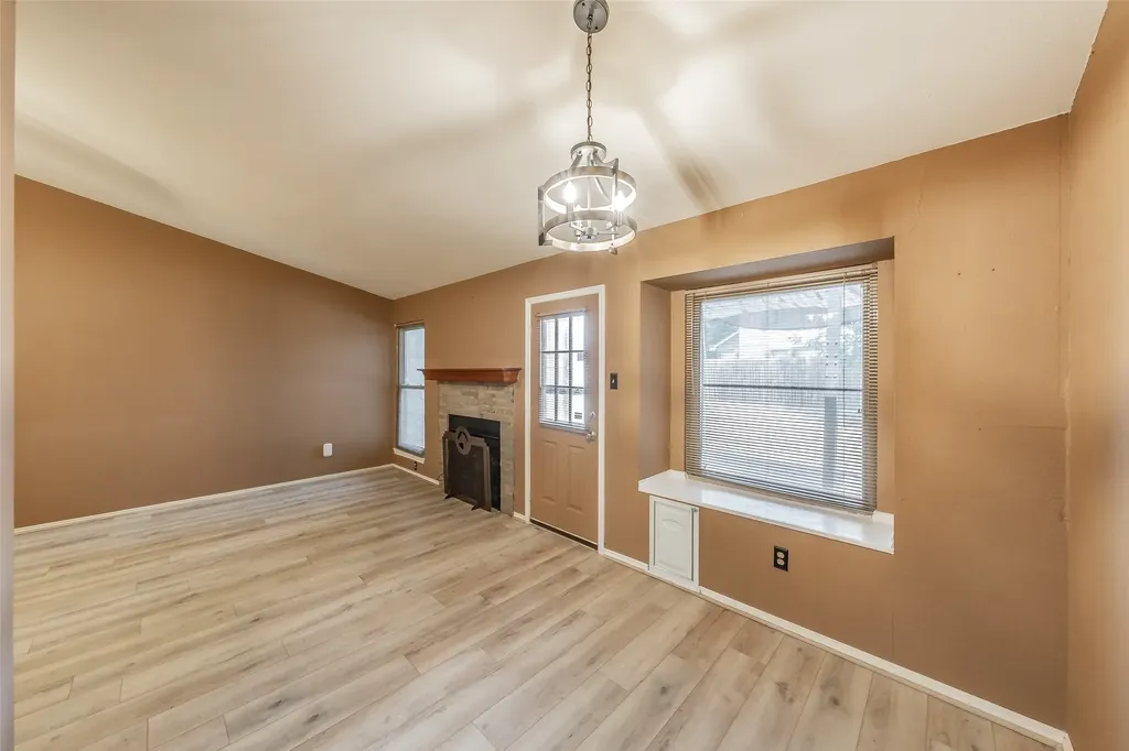 1524 Lincolnshire Way Fort Worth TX 76134