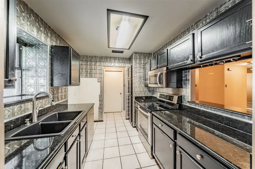 1524 Lincolnshire Way Fort Worth TX 76134