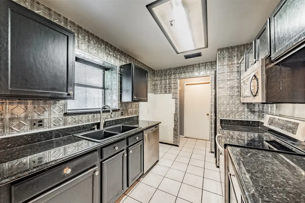 1524 Lincolnshire Way Fort Worth TX 76134