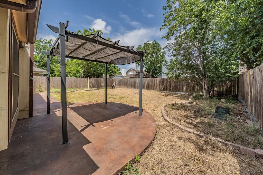 1524 Lincolnshire Way Fort Worth TX 76134
