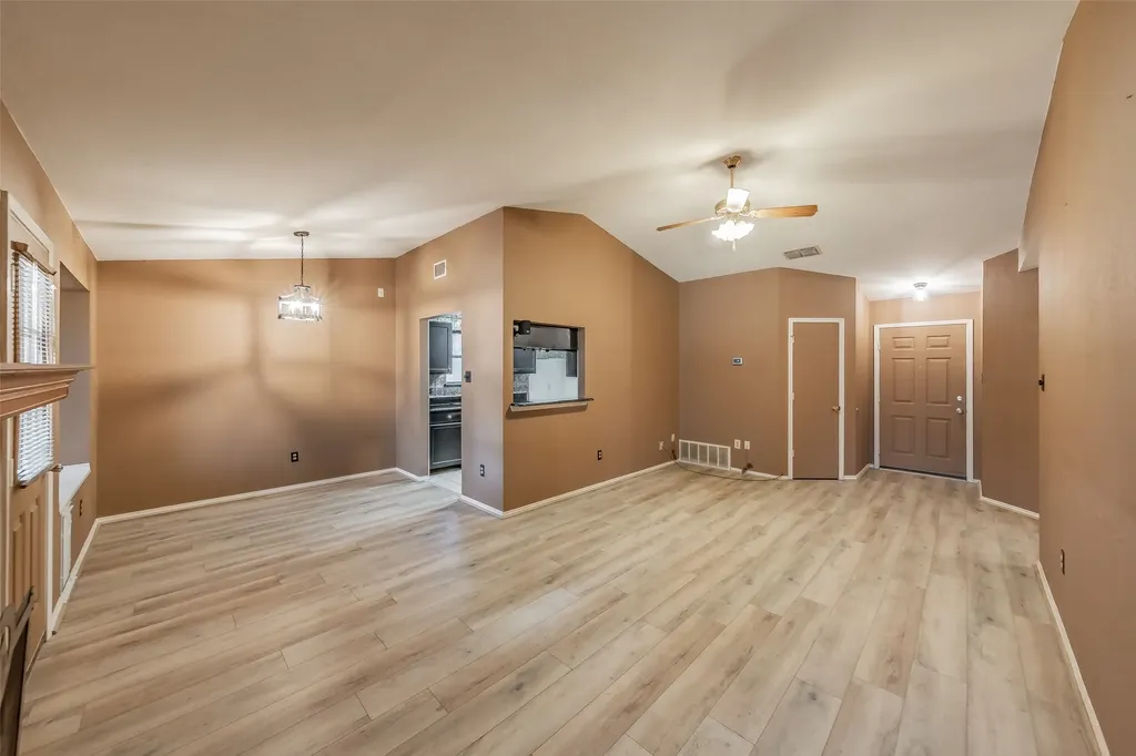 1524 Lincolnshire Way Fort Worth TX 76134