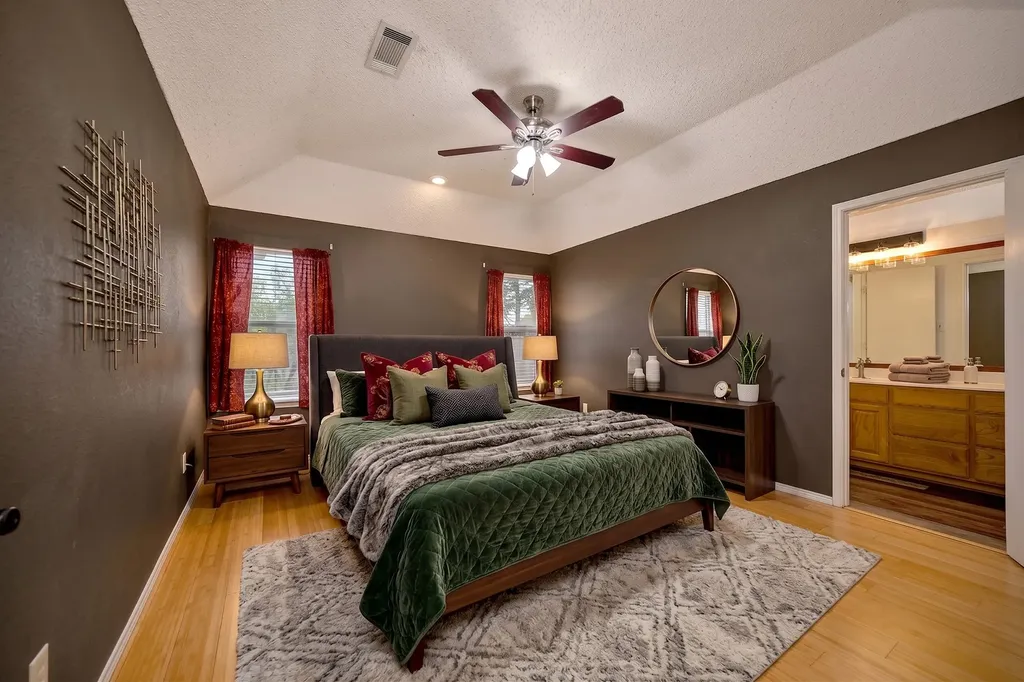 509 Birch Street Crowley TX 76036