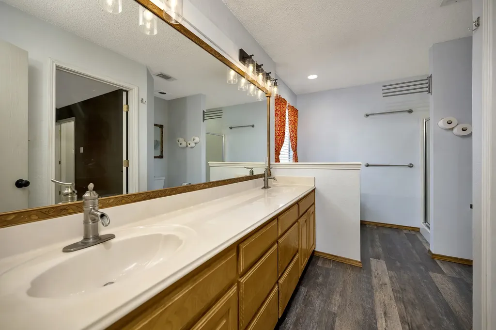 509 Birch Street Crowley TX 76036