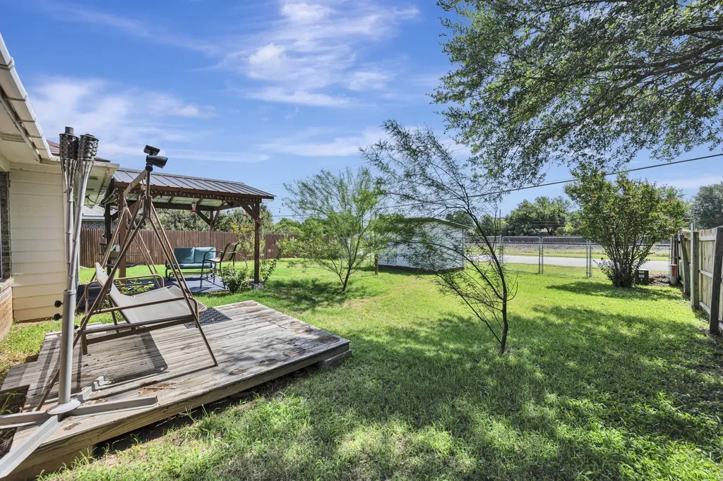 509 Birch Street Crowley TX 76036