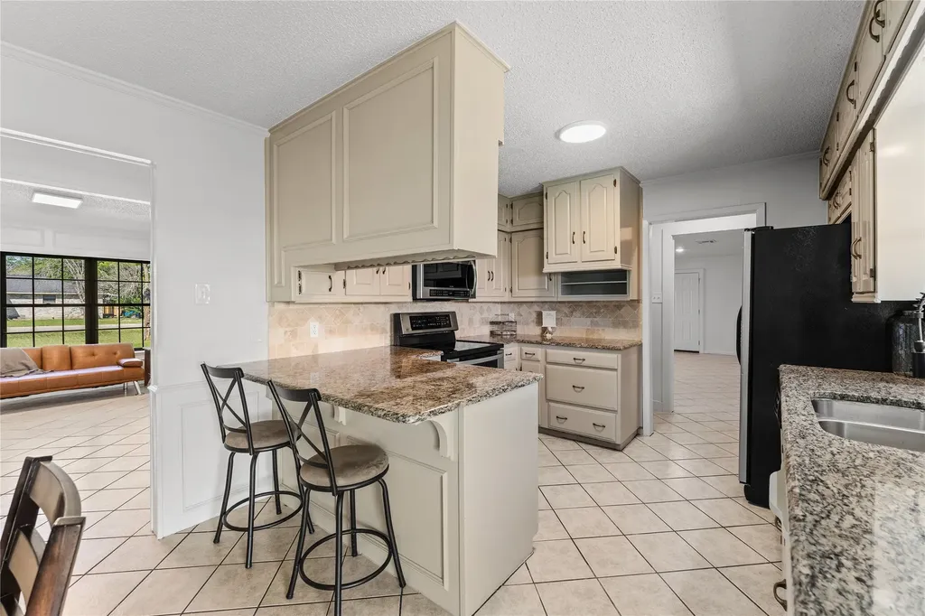 608 S Colorado Street Whitney TX 76692