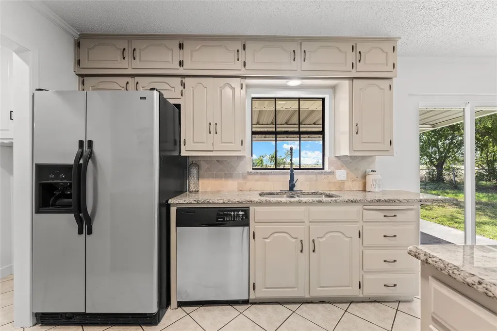 608 S Colorado Street Whitney TX 76692